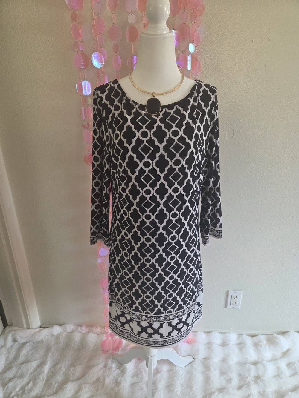 INC International Concepts Black and White Geometric Long Sleeve Dress
